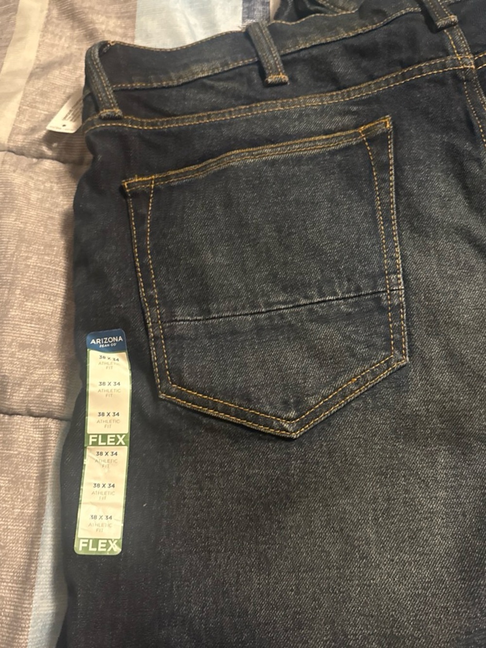 Arizona Jean Company Men's Indigo Flex Relaxed Jeans